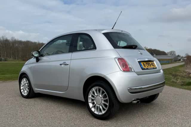 Fiat 500 (2011) thumbnail 3