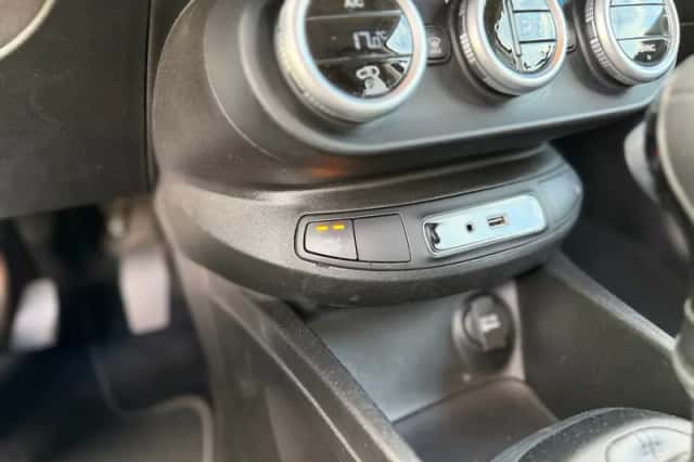 Fiat 500 (2017) thumbnail 18