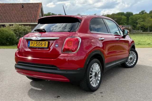 Fiat 500 (2017) thumbnail 3