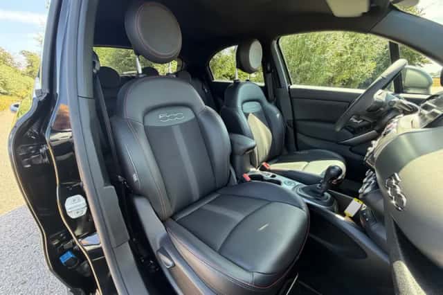 Fiat 500 (2020) thumbnail 2