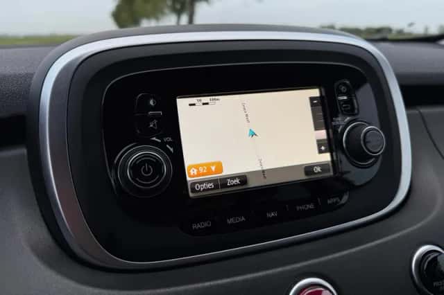 Fiat 500 (2015) thumbnail 5