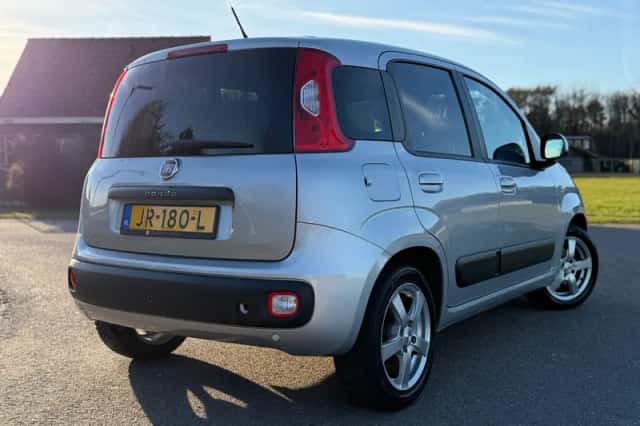 Fiat Panda (2016) thumbnail 6