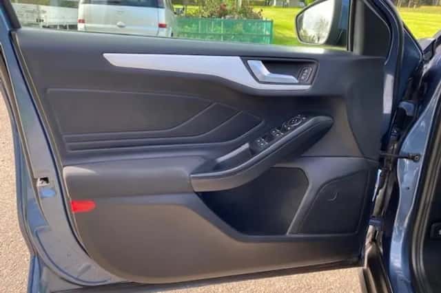Ford Focus (2019) thumbnail 19