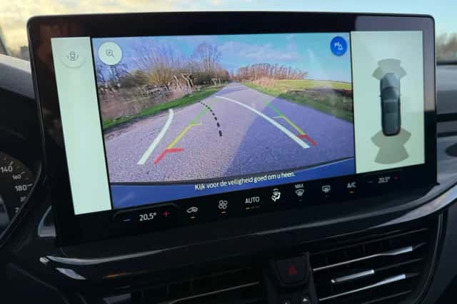 Ford Focus (2025) thumbnail 11