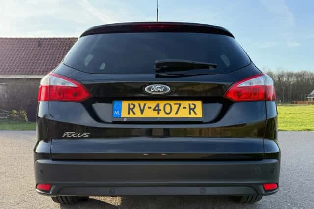 Ford Focus (2012) thumbnail 21