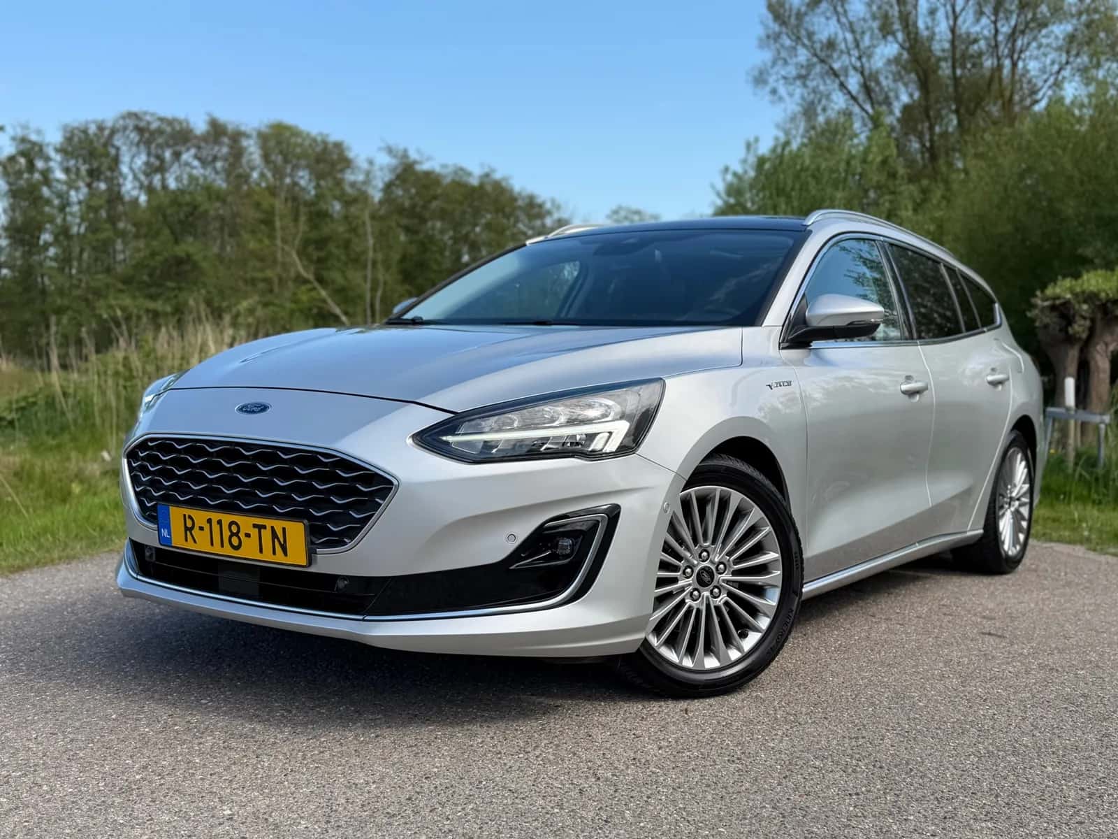 Ford Focus (2020) — foto 1