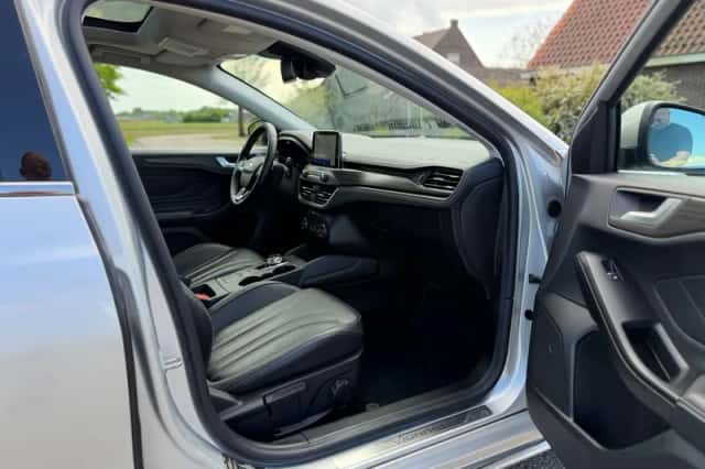 Ford Focus (2020) thumbnail 12
