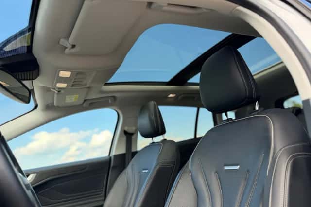 Ford Focus (2020) thumbnail 16