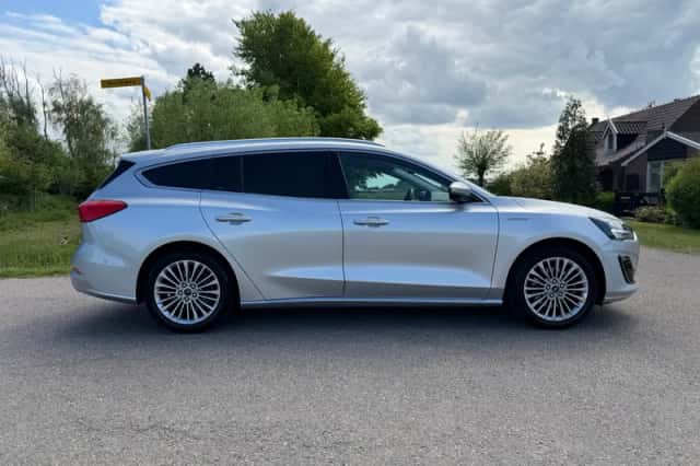 Ford Focus (2020) thumbnail 32