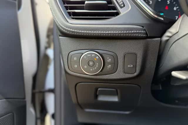 Ford Focus (2020) thumbnail 9