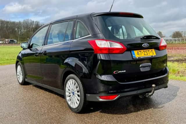 Ford Grand C-Max (2013) thumbnail 13