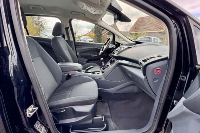 Ford Grand C-Max (2013) thumbnail 23
