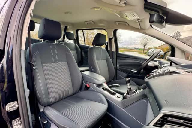 Ford Grand C-Max (2013) thumbnail 4