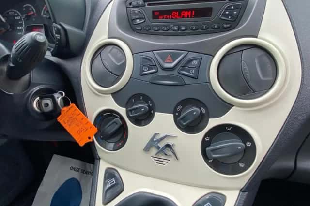 Ford Ka (2011) thumbnail 14