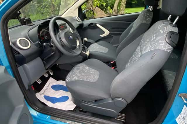 Ford Ka (2011) thumbnail 6