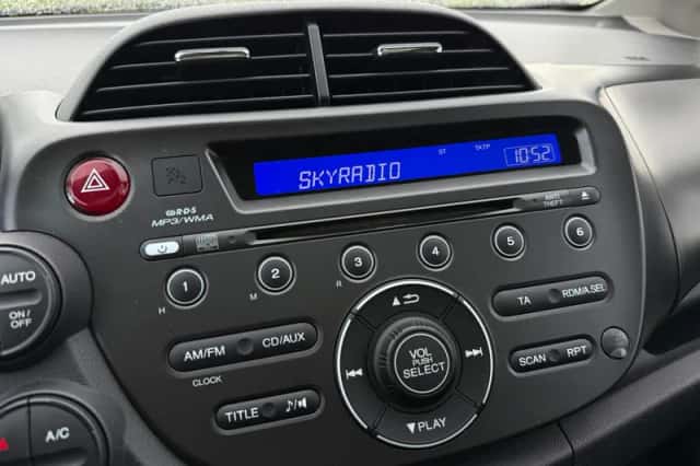 Honda Jazz (2014) thumbnail 5