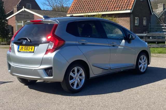 Honda Jazz (2016) thumbnail 11