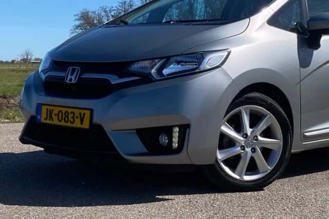 Honda Jazz (2016) thumbnail 3