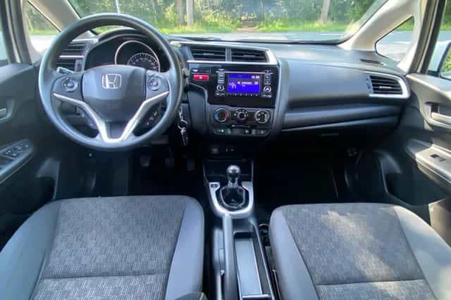 Honda Jazz (2016) thumbnail 4