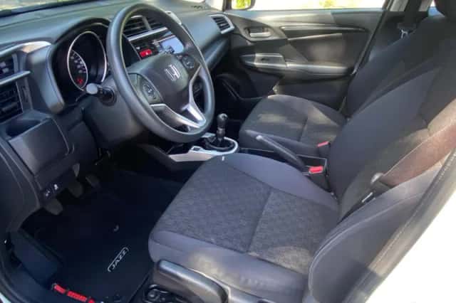 Honda Jazz (2016) thumbnail 6