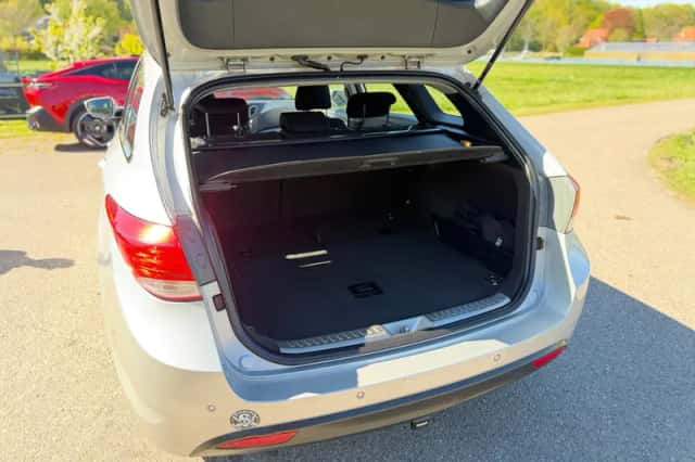 Hyundai i40 (2012) thumbnail 21