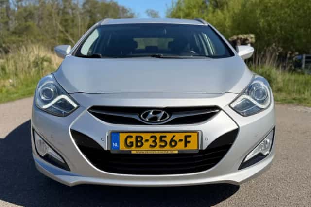 Hyundai i40 (2012) thumbnail 4