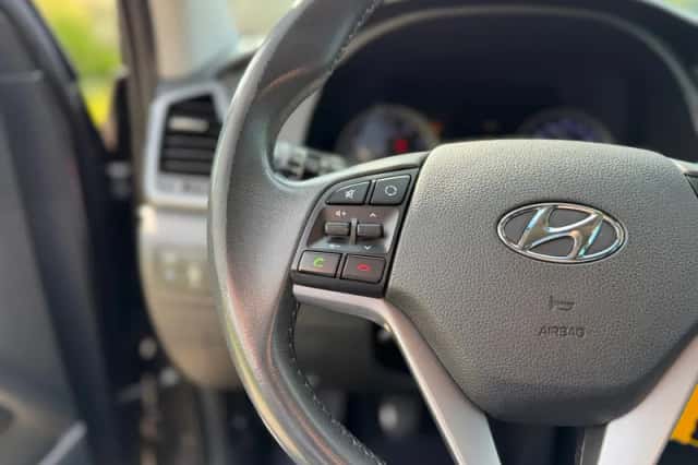 Hyundai Tucson (2016) thumbnail 14