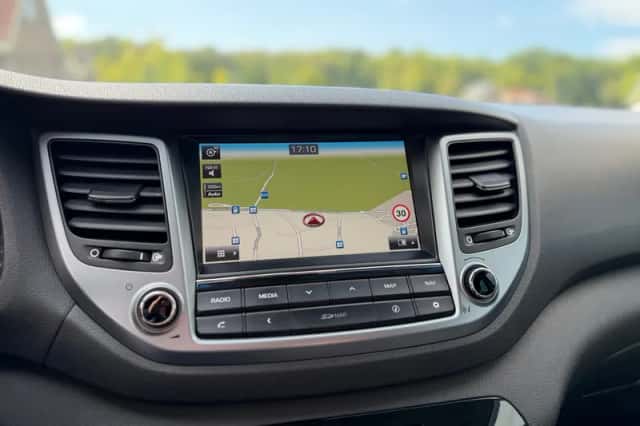 Hyundai Tucson (2016) thumbnail 17