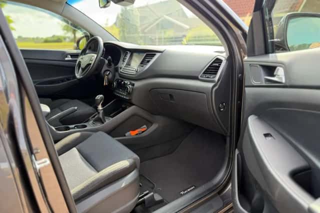 Hyundai Tucson (2016) thumbnail 22