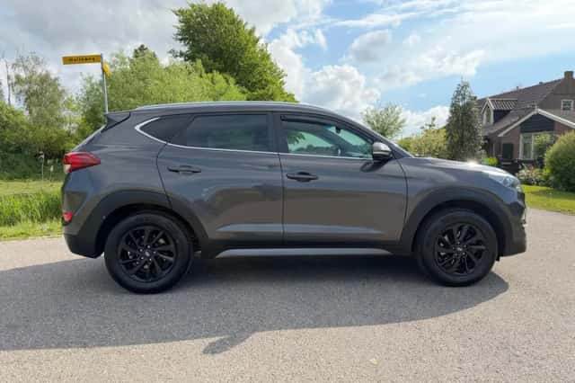 Hyundai Tucson (2016) thumbnail 6