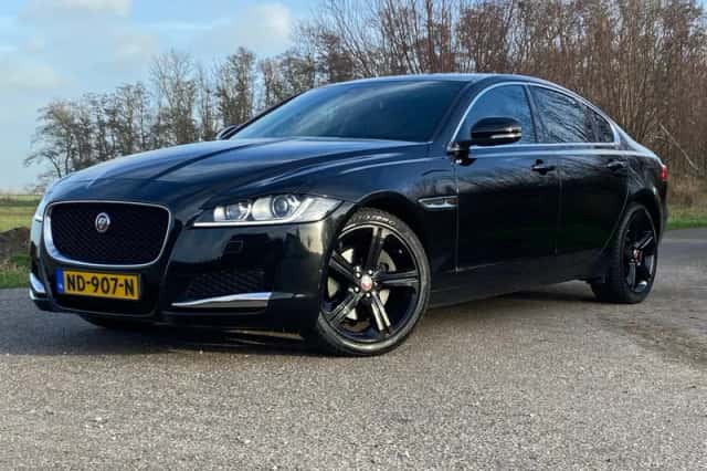 Jaguar XF (2017)
