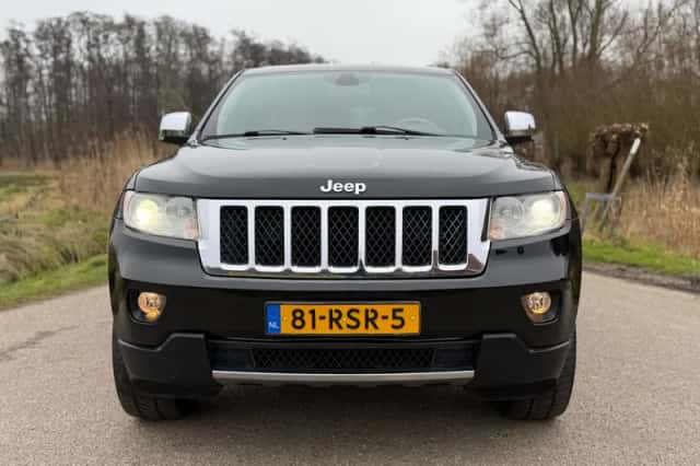 Jeep Grand Cherokee (2011) thumbnail 12