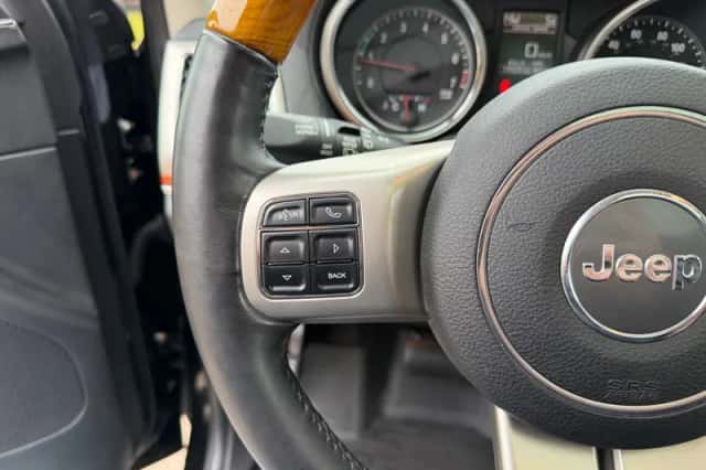 Jeep Grand Cherokee (2011) thumbnail 26
