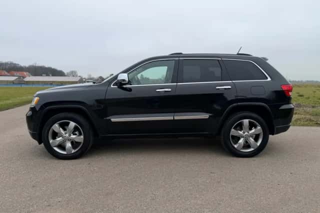 Jeep Grand Cherokee (2011) thumbnail 5