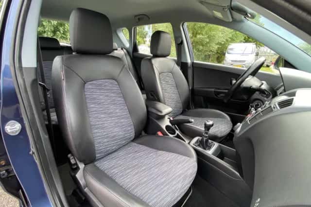 Kia Cee'd (2007) thumbnail 2