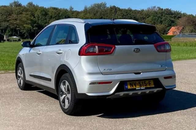 Kia Niro (2017) thumbnail 15