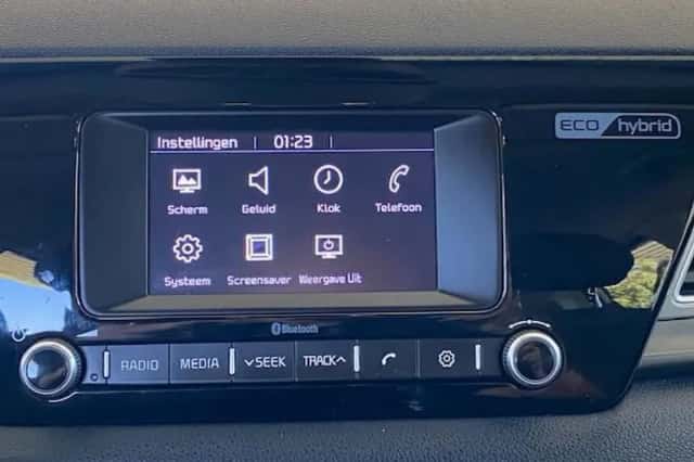 Kia Niro (2017) thumbnail 18