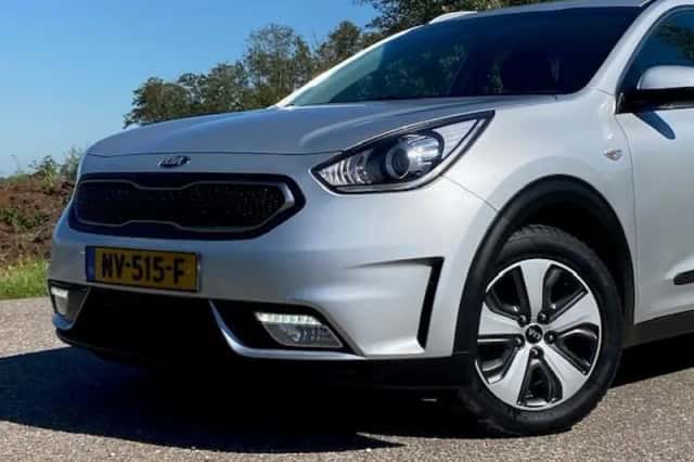 Kia Niro (2017) thumbnail 3