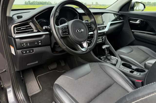 Kia Niro (2020) thumbnail 4