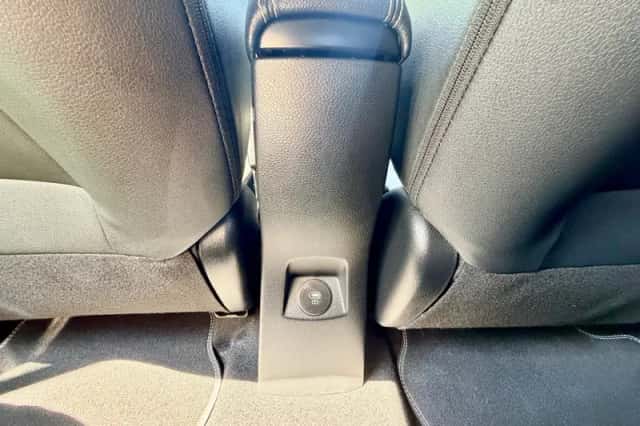 Kia Picanto (2024) thumbnail 24