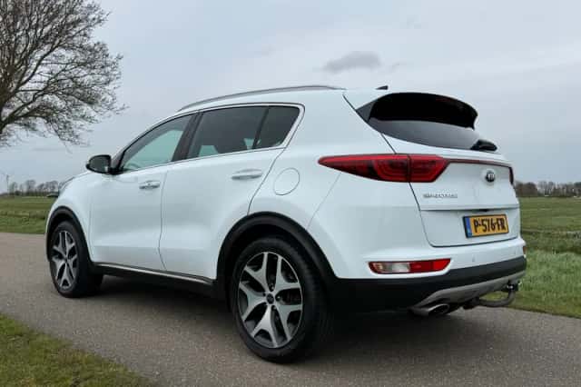 Kia Sportage (2017) thumbnail 3