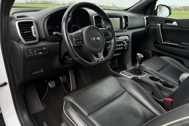 Kia Sportage (2017) thumbnail 4