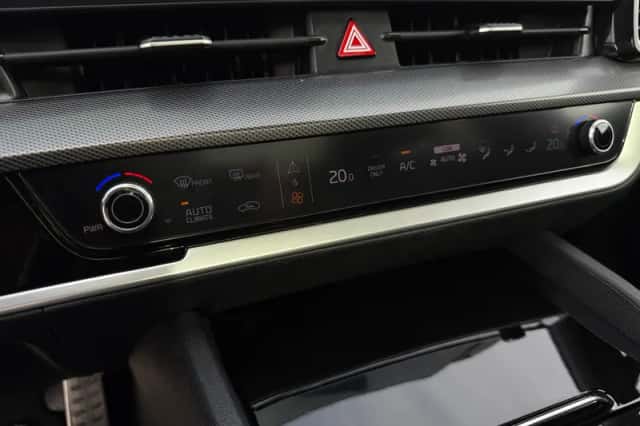 Kia Sportage (2023) thumbnail 25