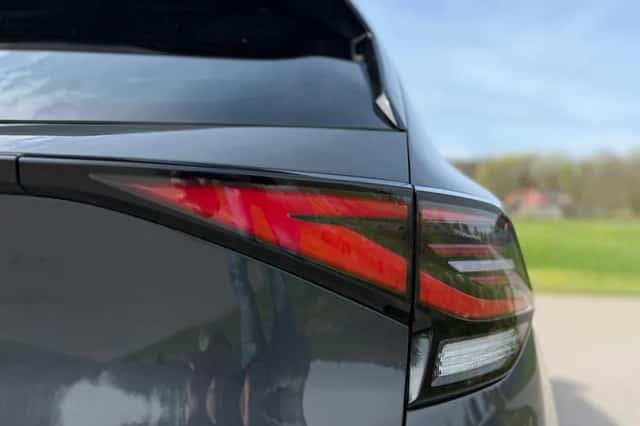 Kia Sportage (2023) thumbnail 26