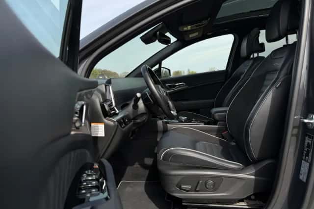 Kia Sportage (2023) thumbnail 6