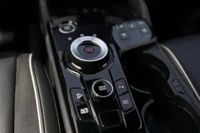 Kia Sportage (2023) thumbnail 7