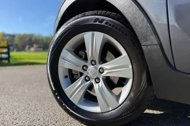 Kia Sportage (2011) thumbnail 22
