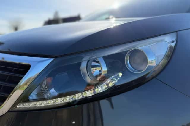 Kia Sportage (2011) thumbnail 23