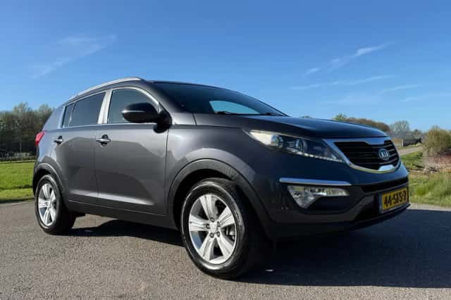 Kia Sportage (2011) thumbnail 31