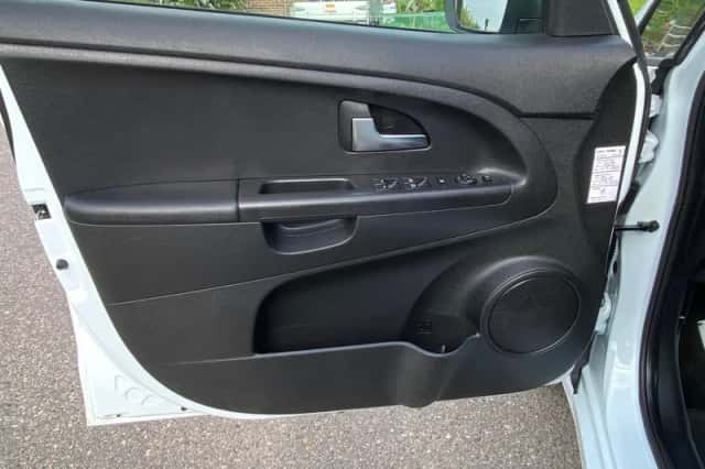 Kia Venga (2017) thumbnail 19
